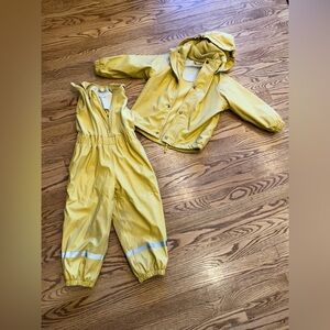 Kuling Insulated Yellow Rain Jacket and Overalls Set